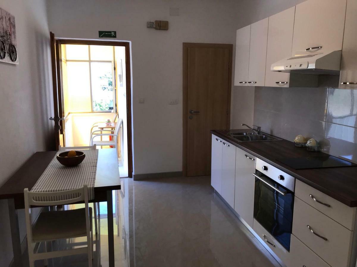 Studio Apartment Sabljic Kastela Exterior photo